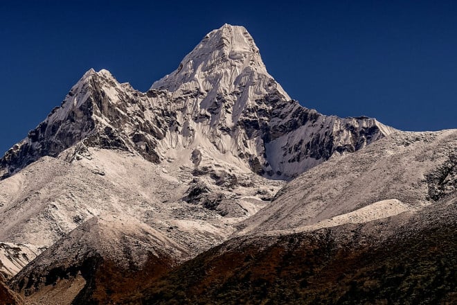 Ama Dablam Expedition 30 Days